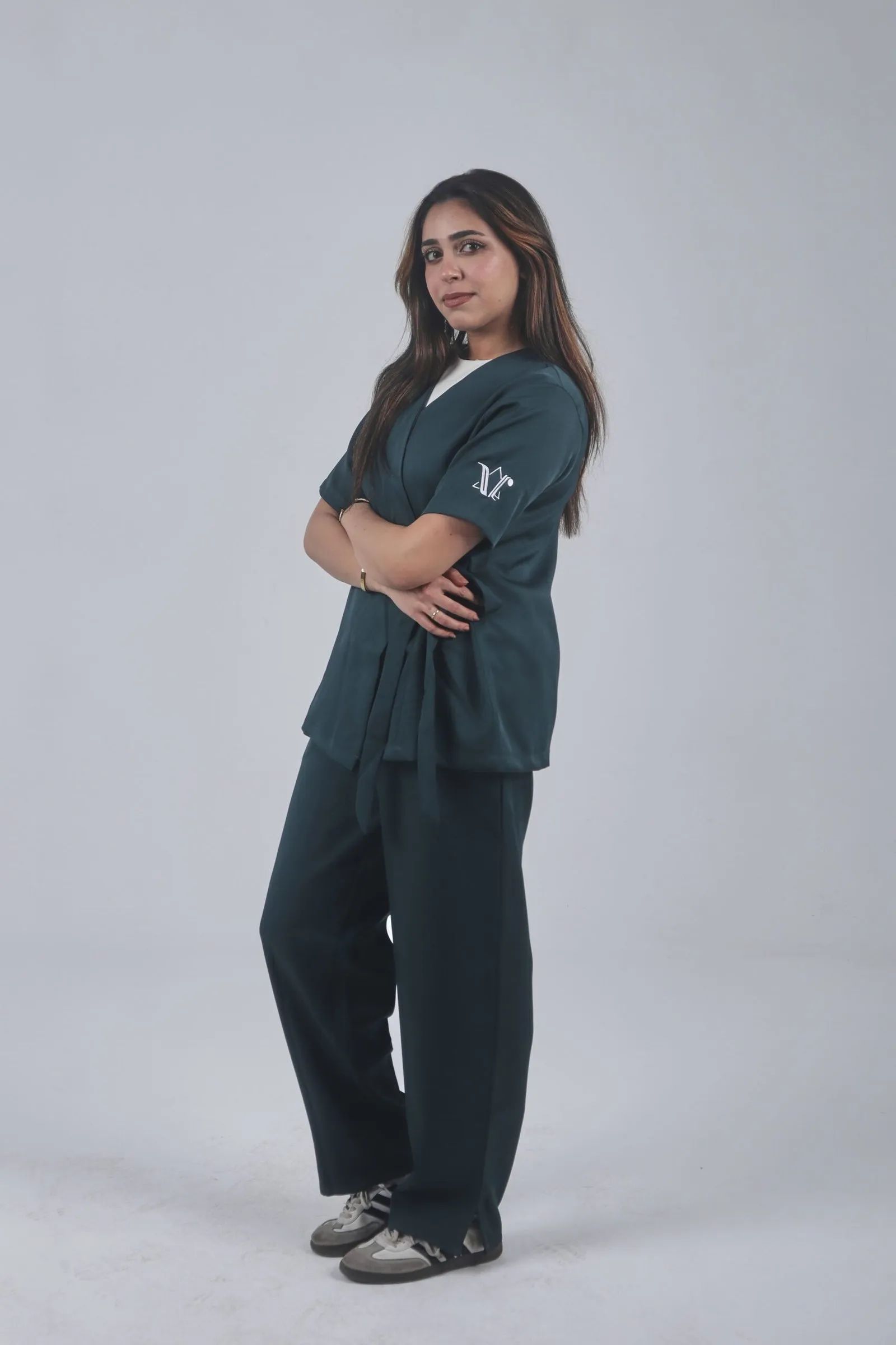 Darkgreen Ribbon Scrub