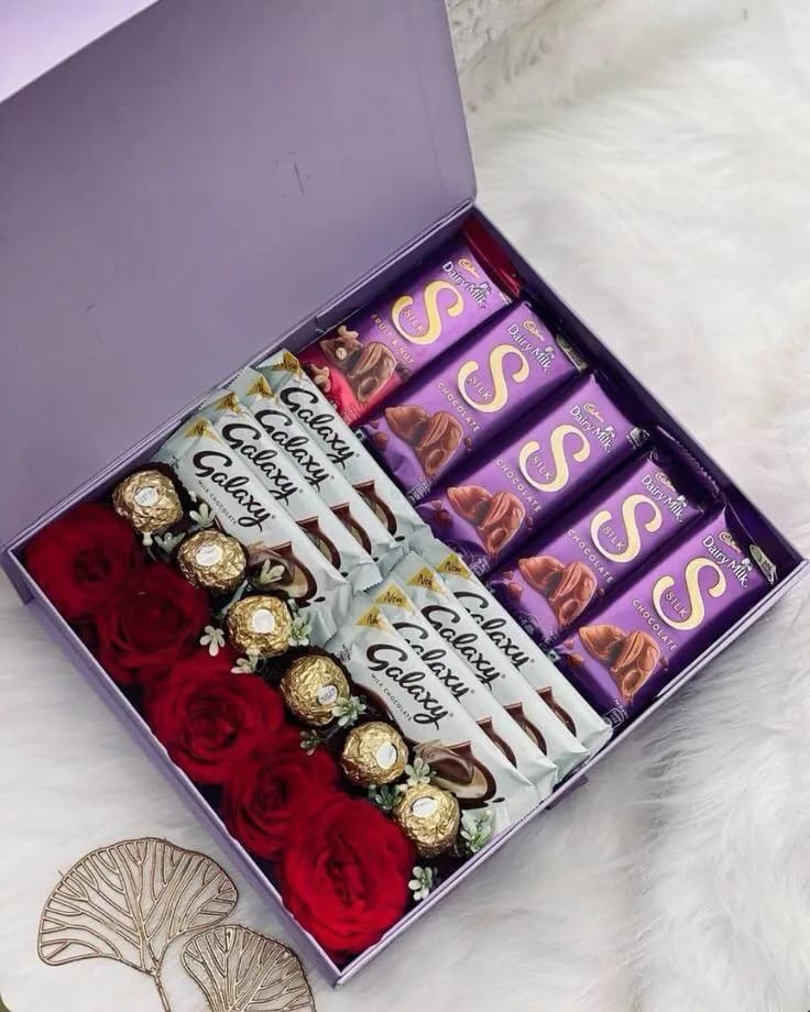The Sweet Romance Gift Box