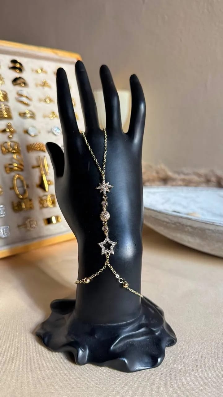 Luxury Golden North Star Finger Bracelet