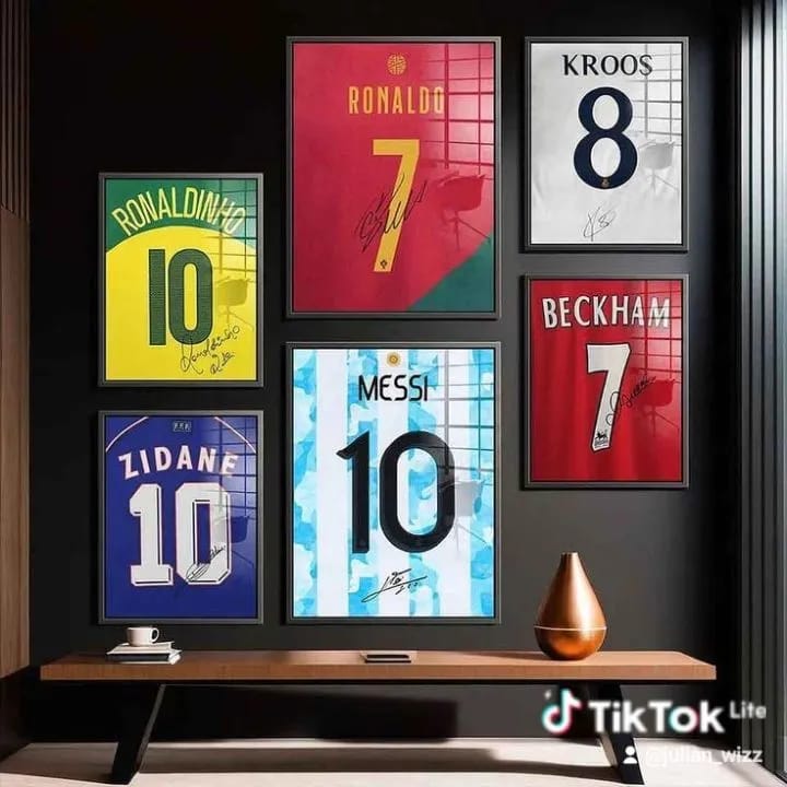 The Legends Jersey | (Available Individually | 20x30cm 40x60cm