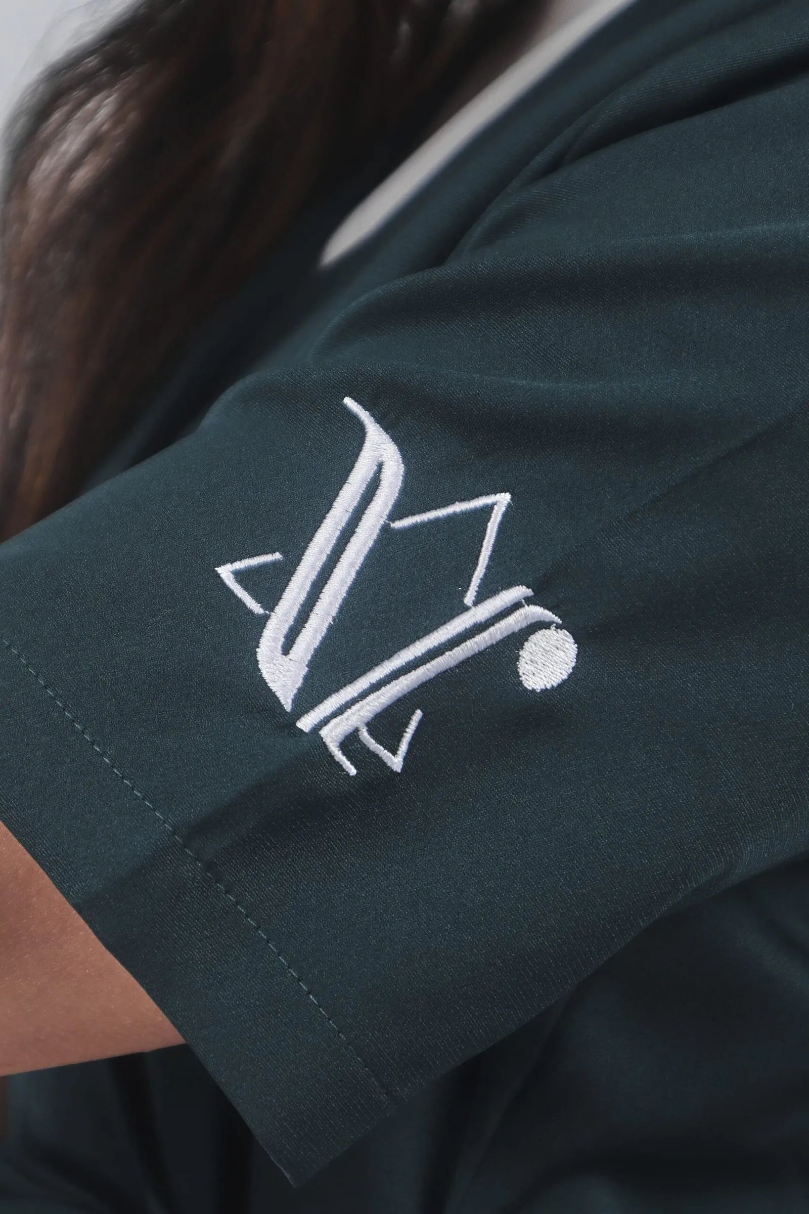 Darkgreen Ribbon Scrub