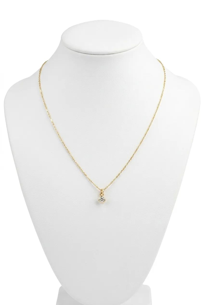 Gold Solitaire Pendant