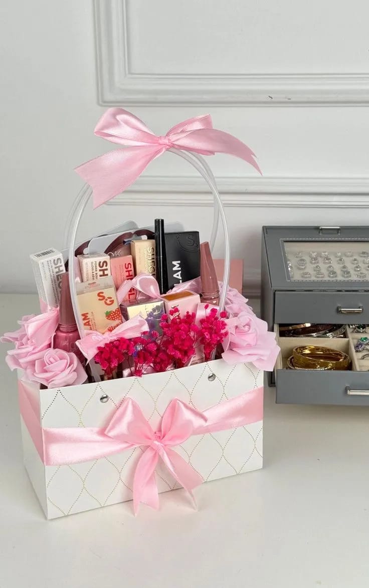 The "Beauty with an SOS Touch" Box