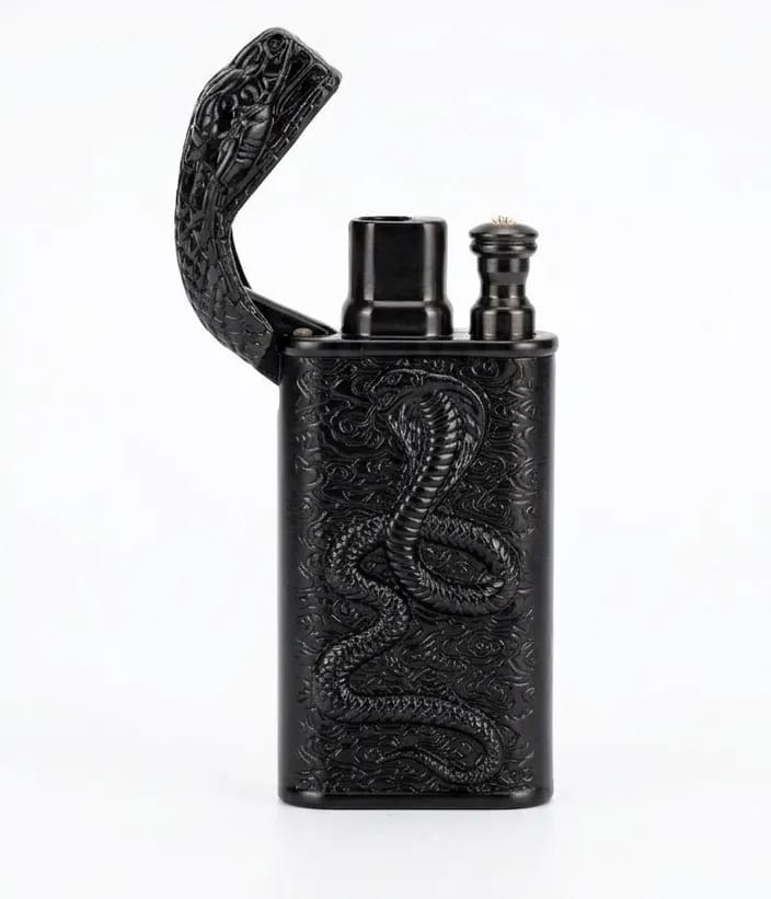 The Royal Cobra Lighter