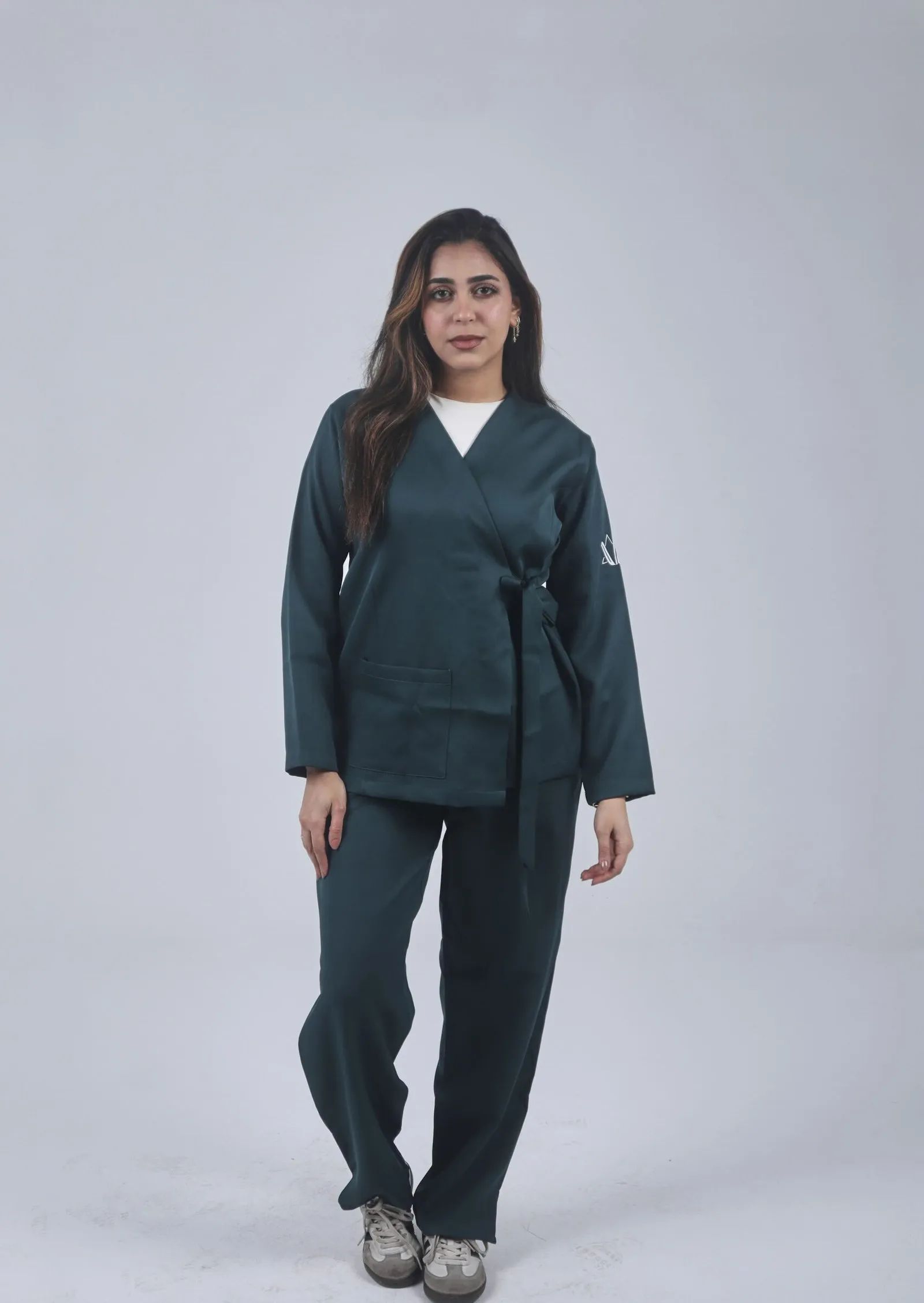 Darkgreen Ribbon Scrub