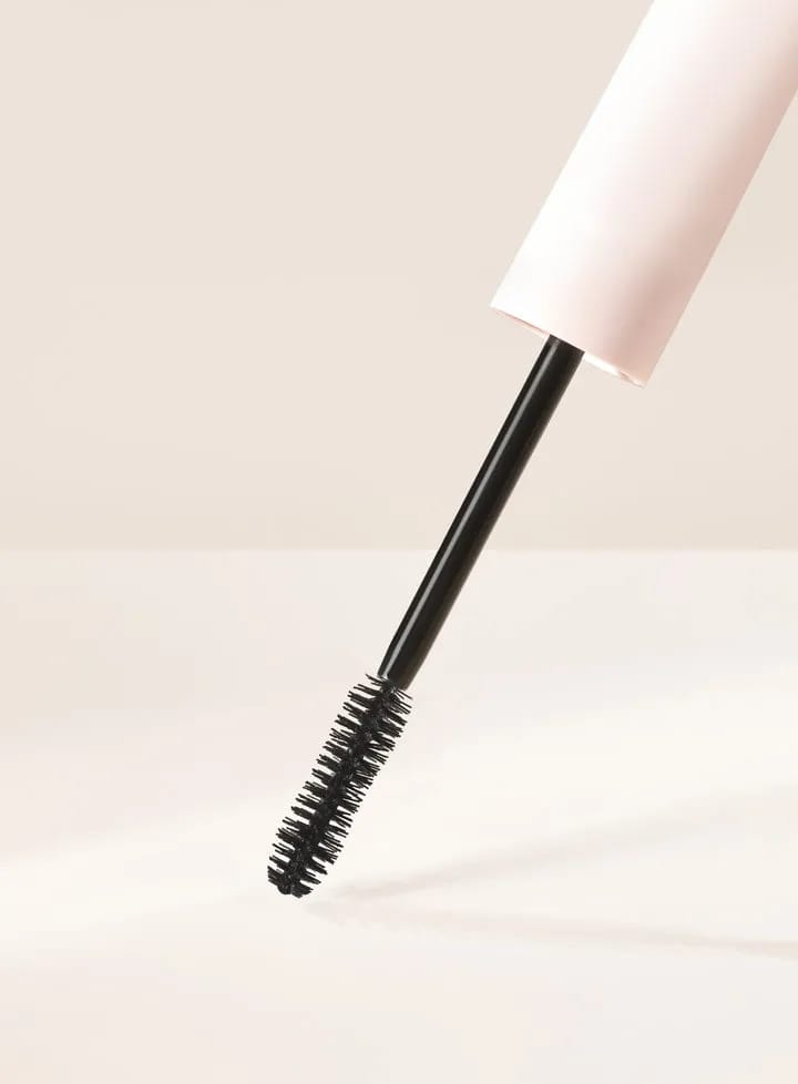 Perfect Strokes Universal Volumizing Mascara
