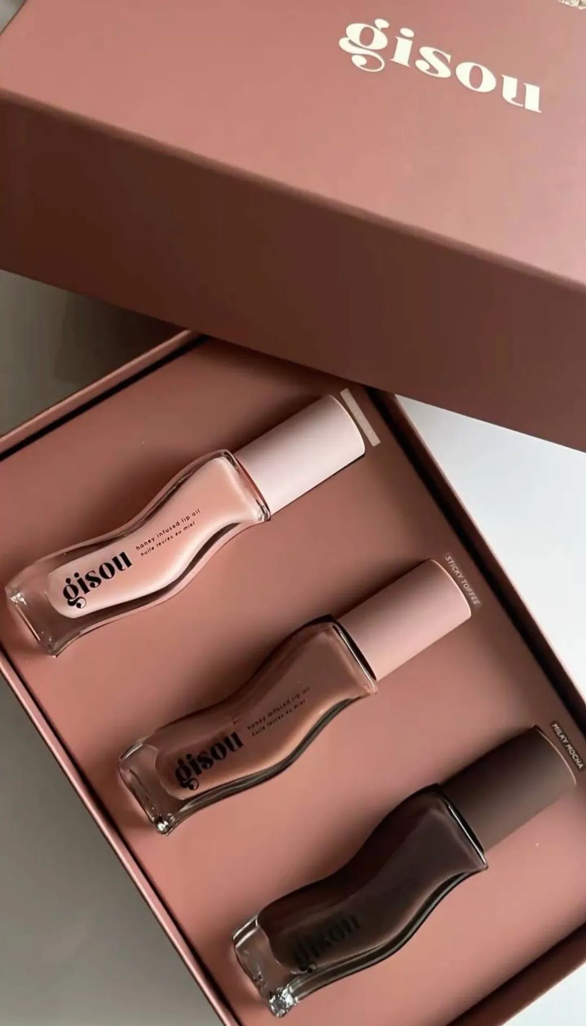 gisou lip oil set