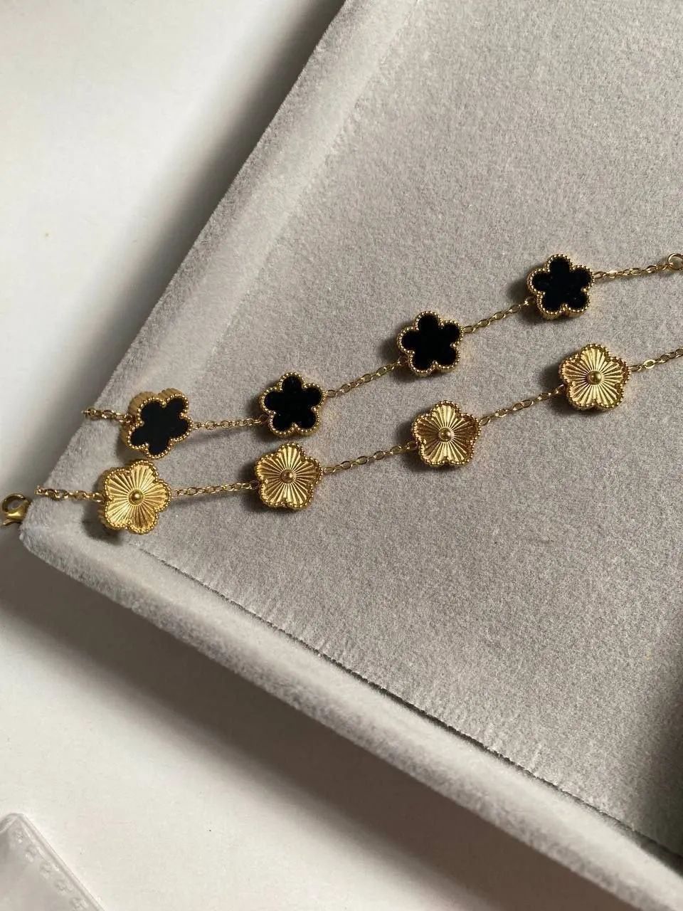 Two-Tone Floral Zircon Bracelet