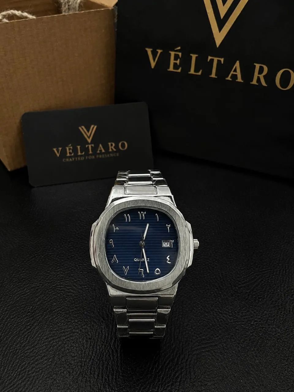 Navy VÉLTARO Sovereign